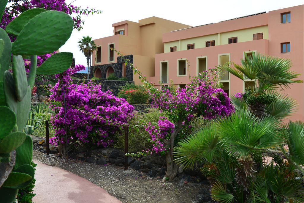 Suvaki Resort Madonna Delle Grazie ภายนอก รูปภาพ