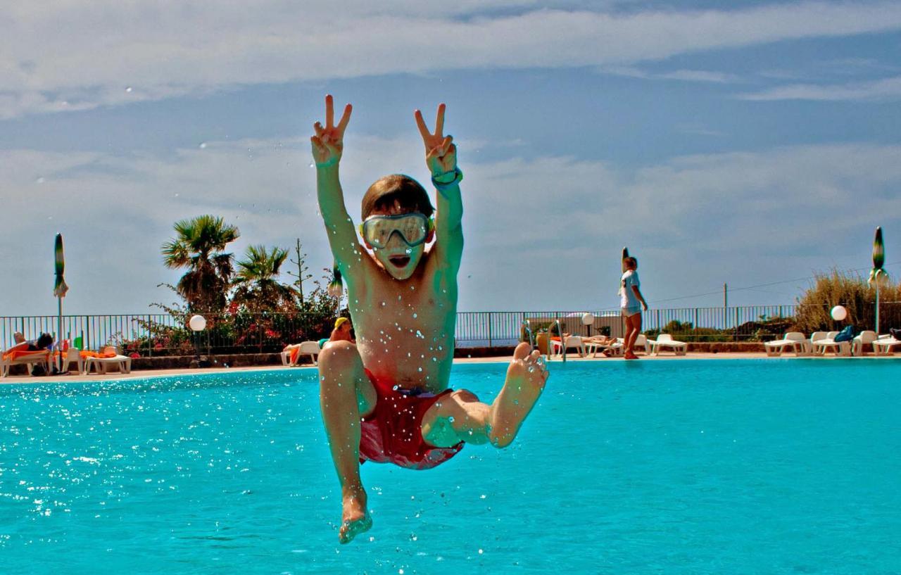 Suvaki Resort Madonna Delle Grazie ภายนอก รูปภาพ