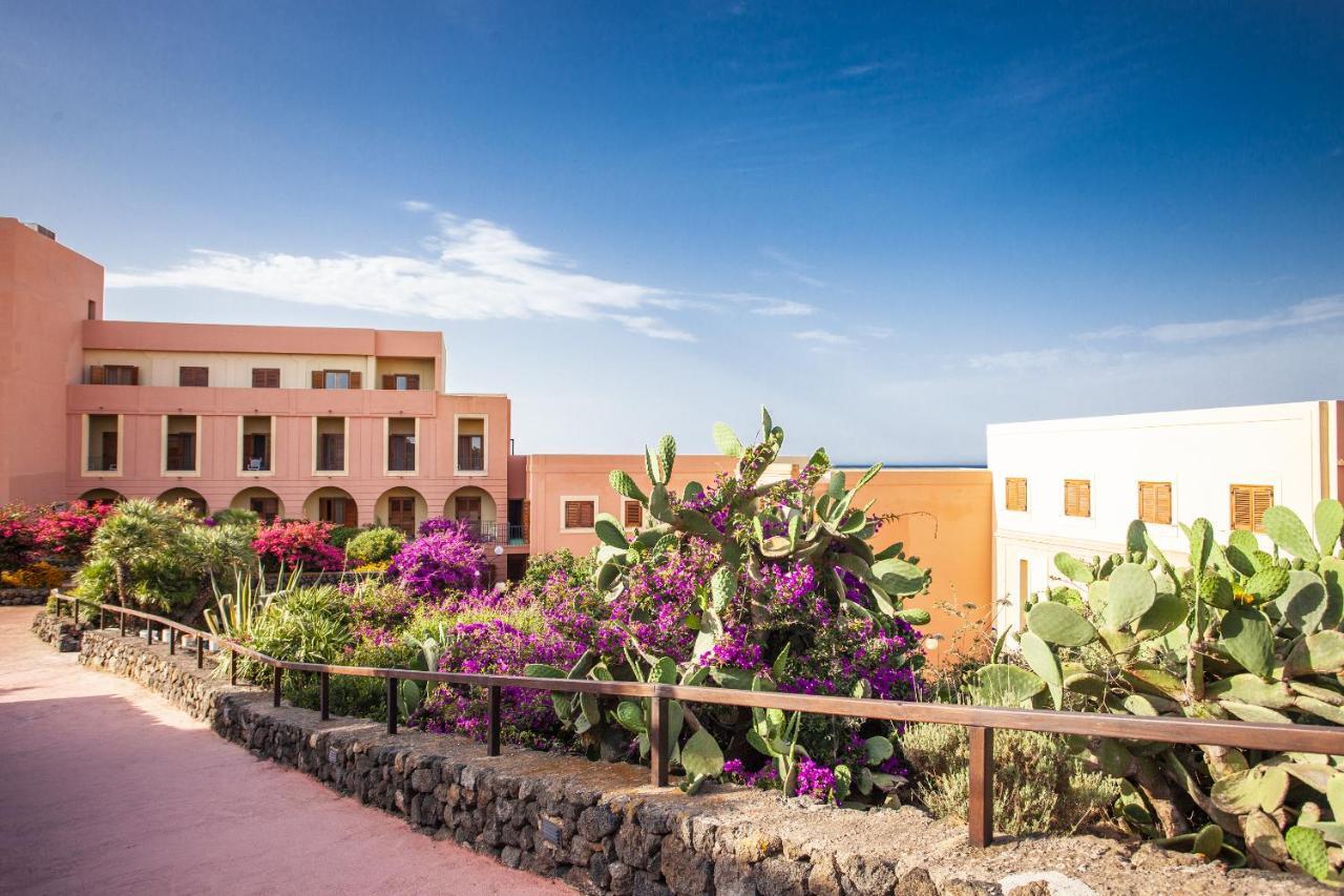 Suvaki Resort Madonna Delle Grazie ภายนอก รูปภาพ